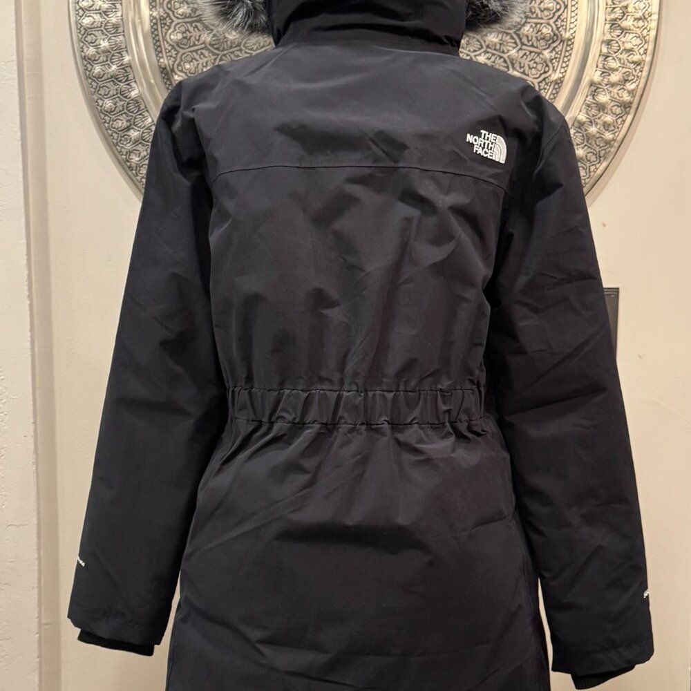 North Face Arctic Waterproof Down Parka with Faux Fur Trim NEW - Picture 4 of 12